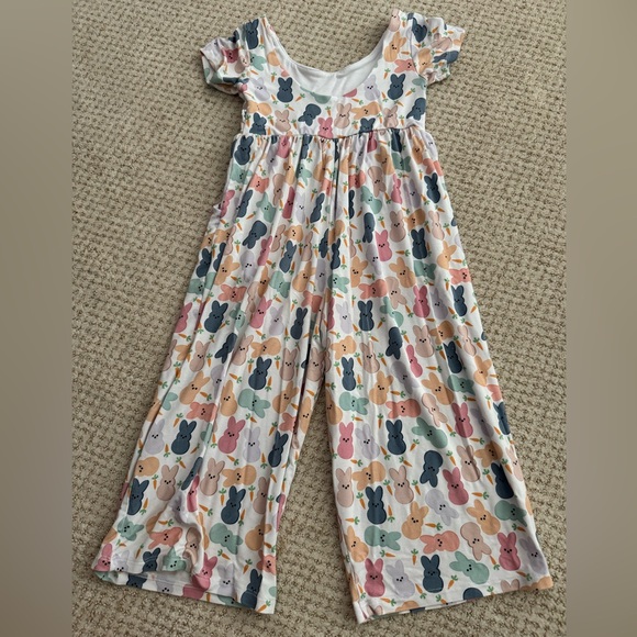 Gigi & Max Lainey Peeps Romper, size 2/3T - Picture 2 of 4